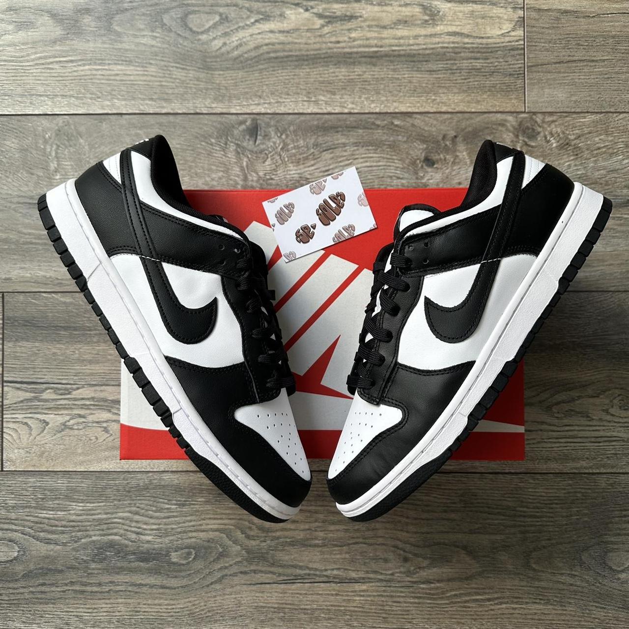 Nike Men's Black and White Trainers | Depop