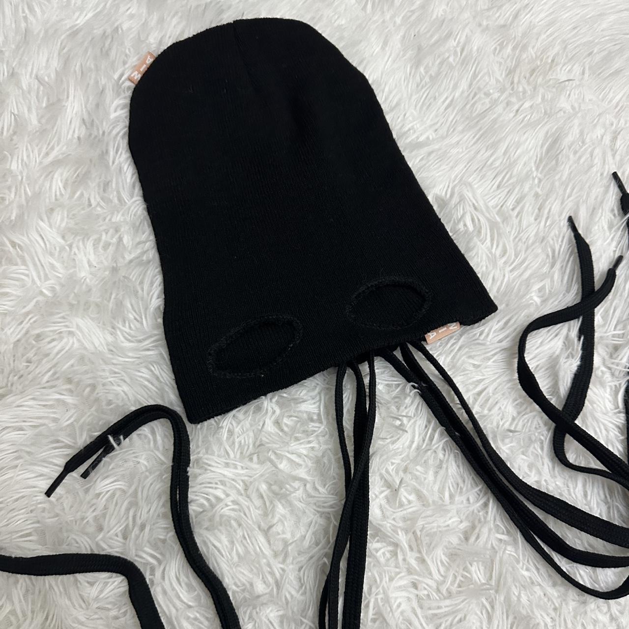item listed by surrender2luv