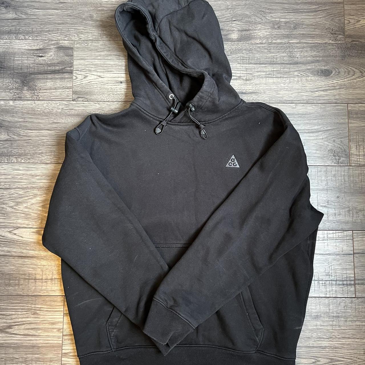 Nike ACG oversized hoodie Black Signs of wear - Depop