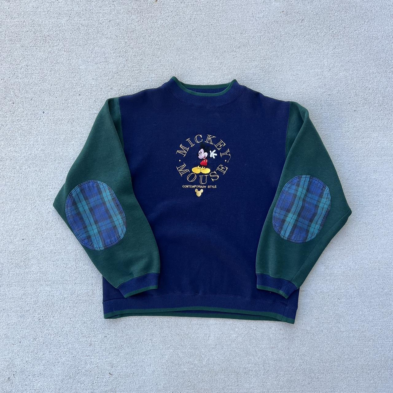 Disney Men's Navy and Green Sweatshirt (2)