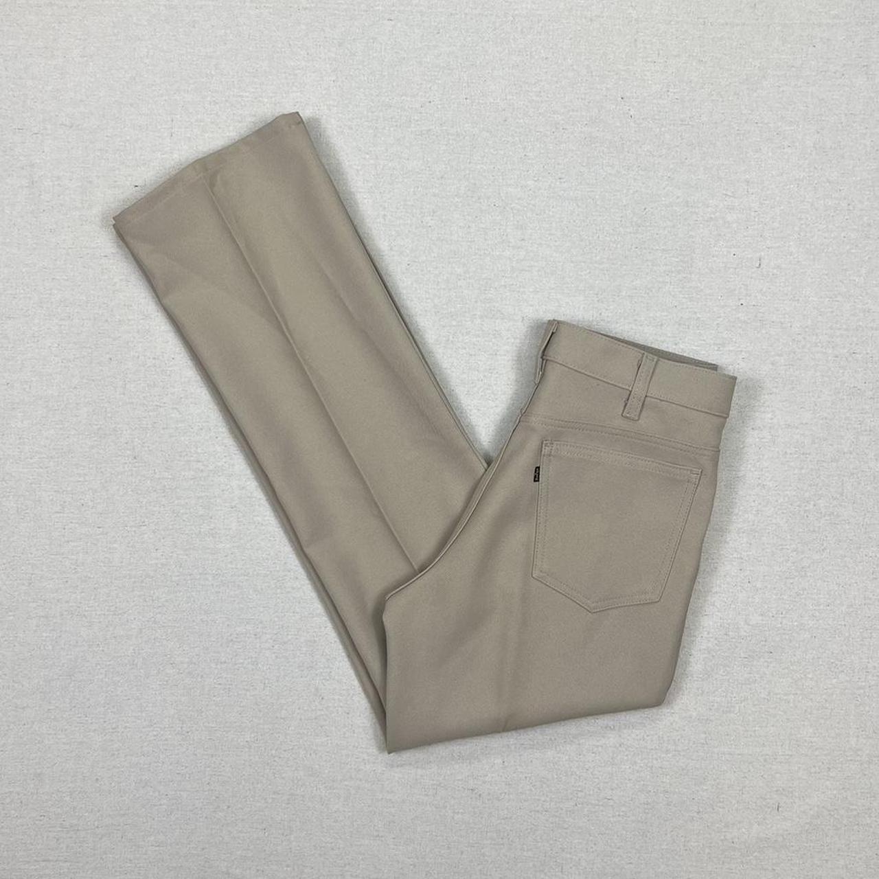Buy Levi's Grey Cotton Slim Fit Trousers for Mens Online @ Tata CLiQ