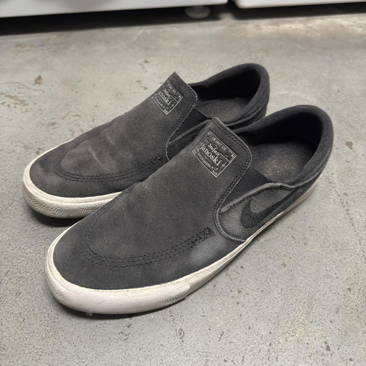 item listed by trebombs23