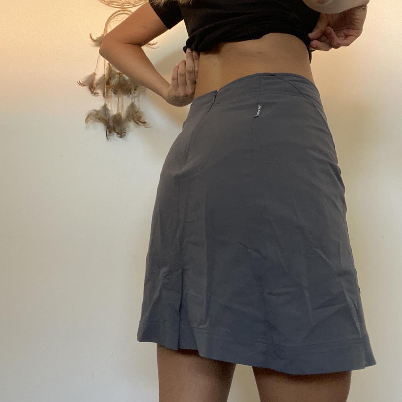 Kathmandu Women's Grey Skirt Depop