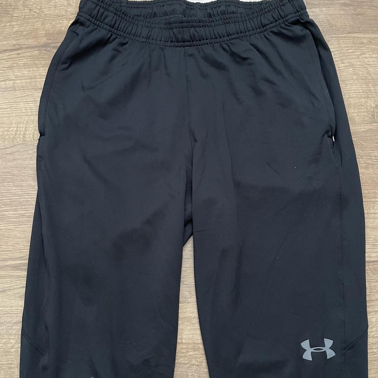 UNER ARMOUR Joggers Black 📦FREE SHIPPING📦 Size:... - Depop