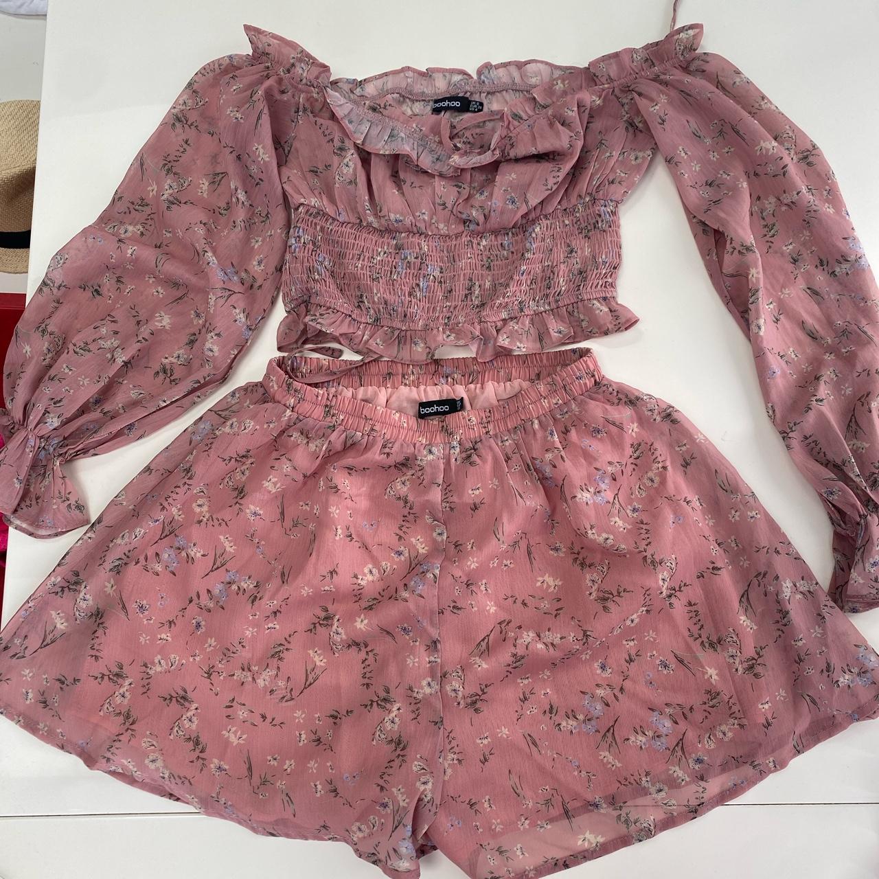 BooHoo pink co ord size 6/8 Top size 8 Shorts size... - Depop