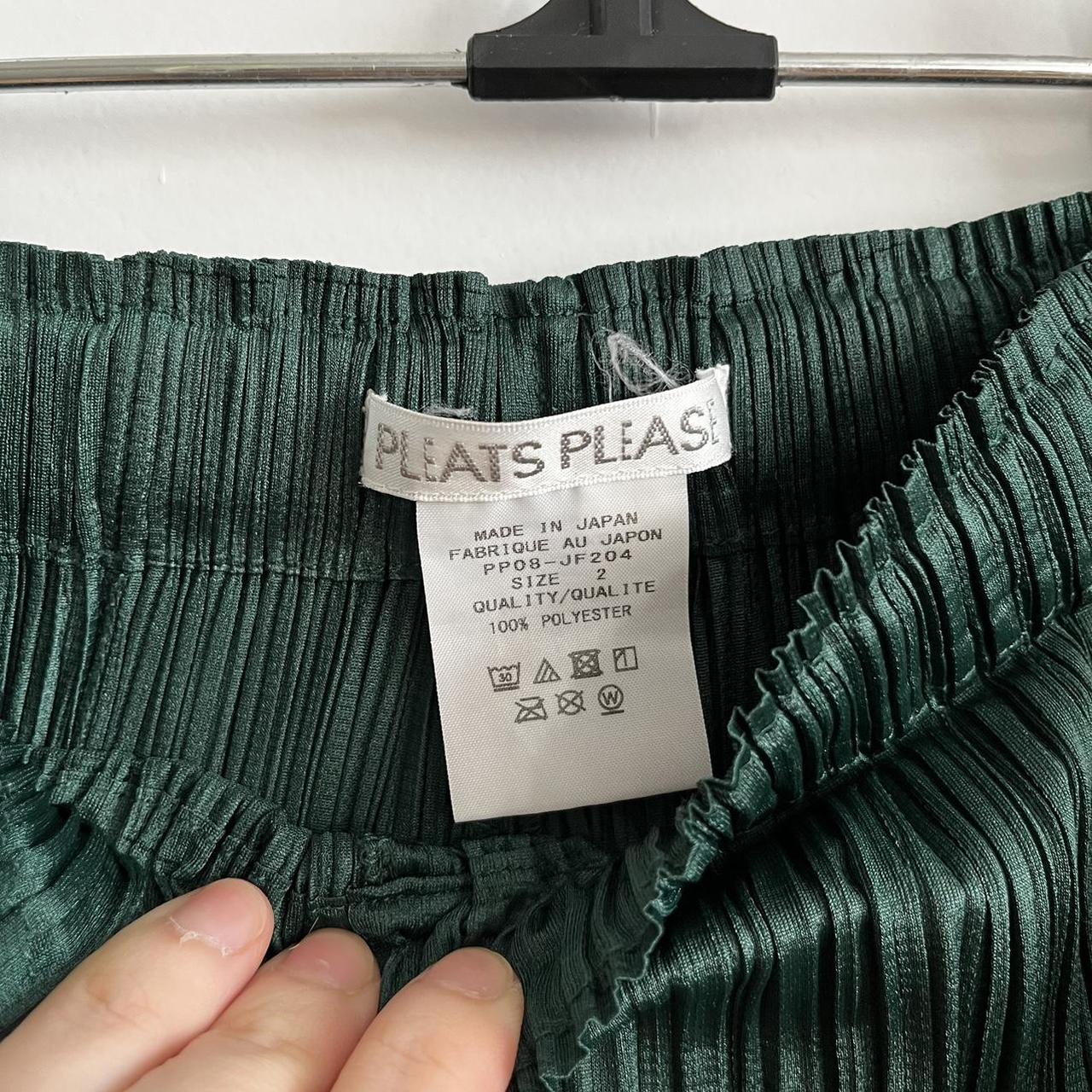 Issey Miyake Women's Green Trousers (2)