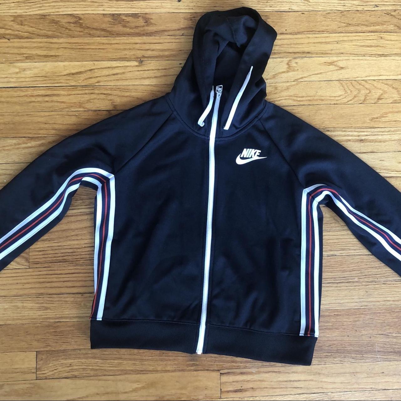 Nike Women's Black Jacket | Depop