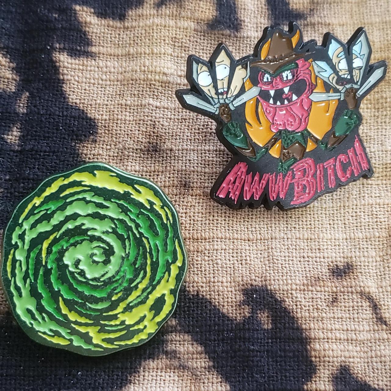 item listed by foxwrapped