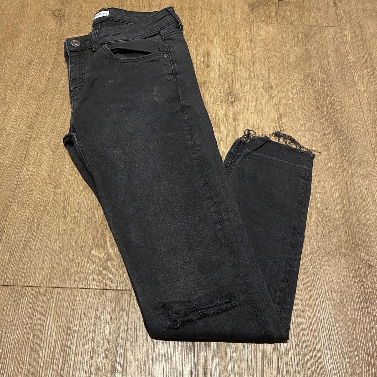 Zara skinny jeans with knee rips and frayed hems.... - Depop