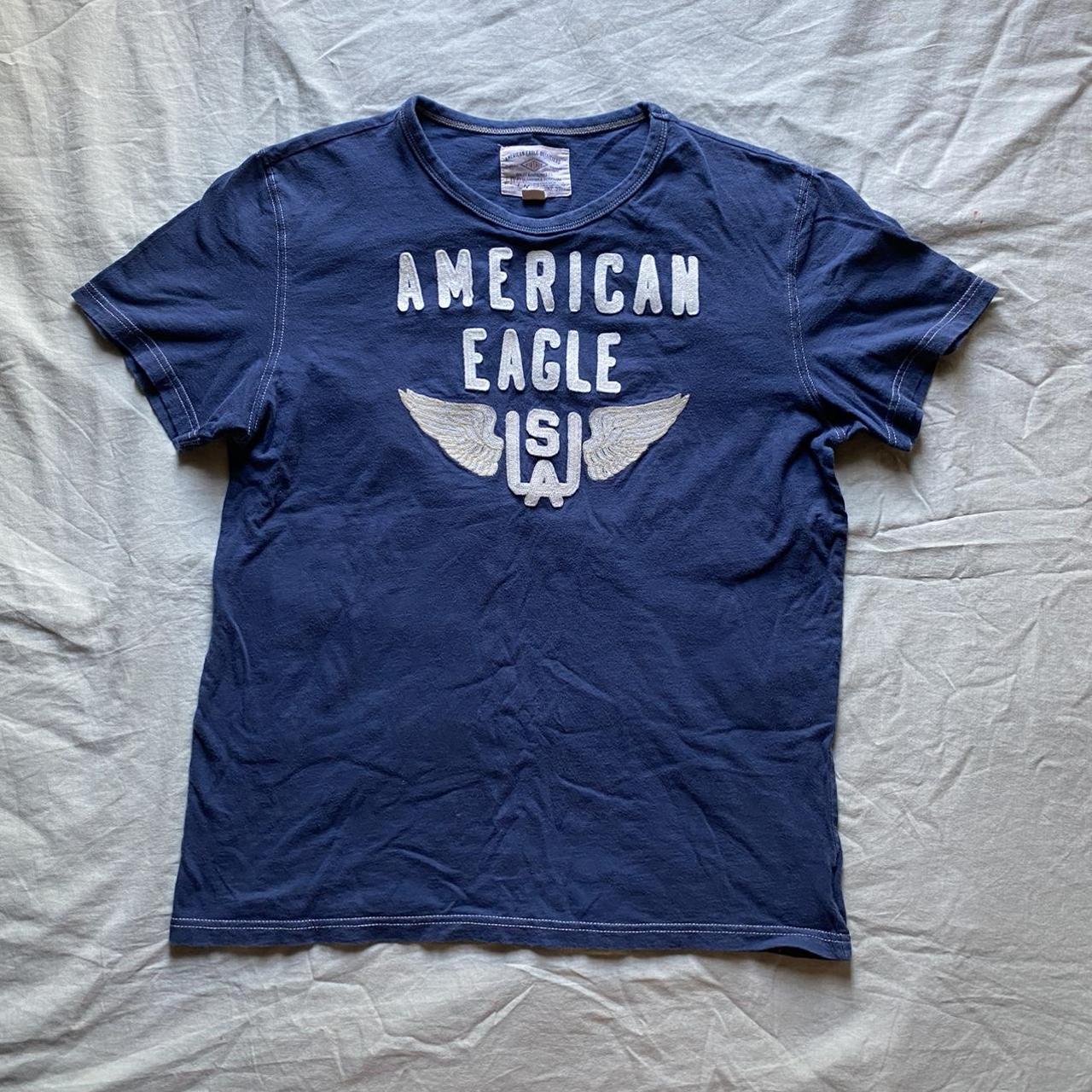 American Eagle Outfitters Men's Cream and Blue Tshirt Depop