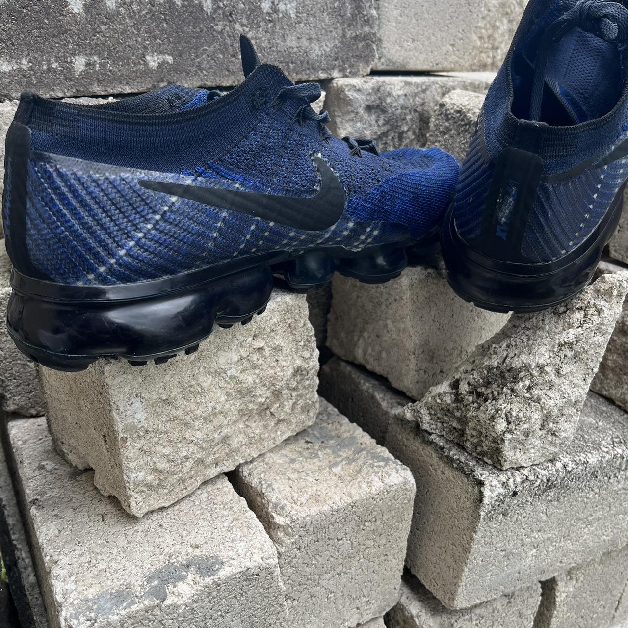 vapormax day to night blue