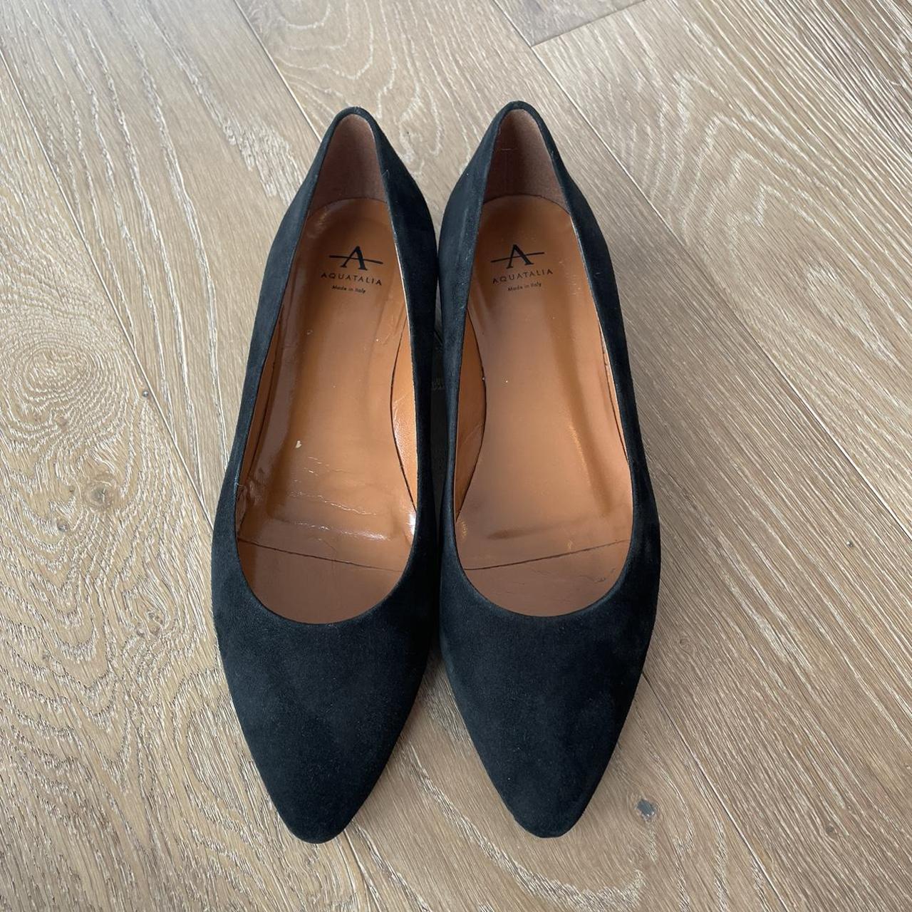 Aquatalia Penina Suede Flats Super cute high