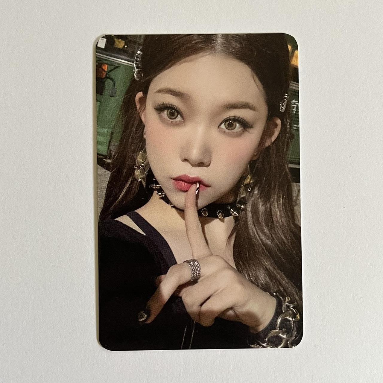 BILLLIE PHOTOCARD - TSUKI * may have slight flaws... - Depop