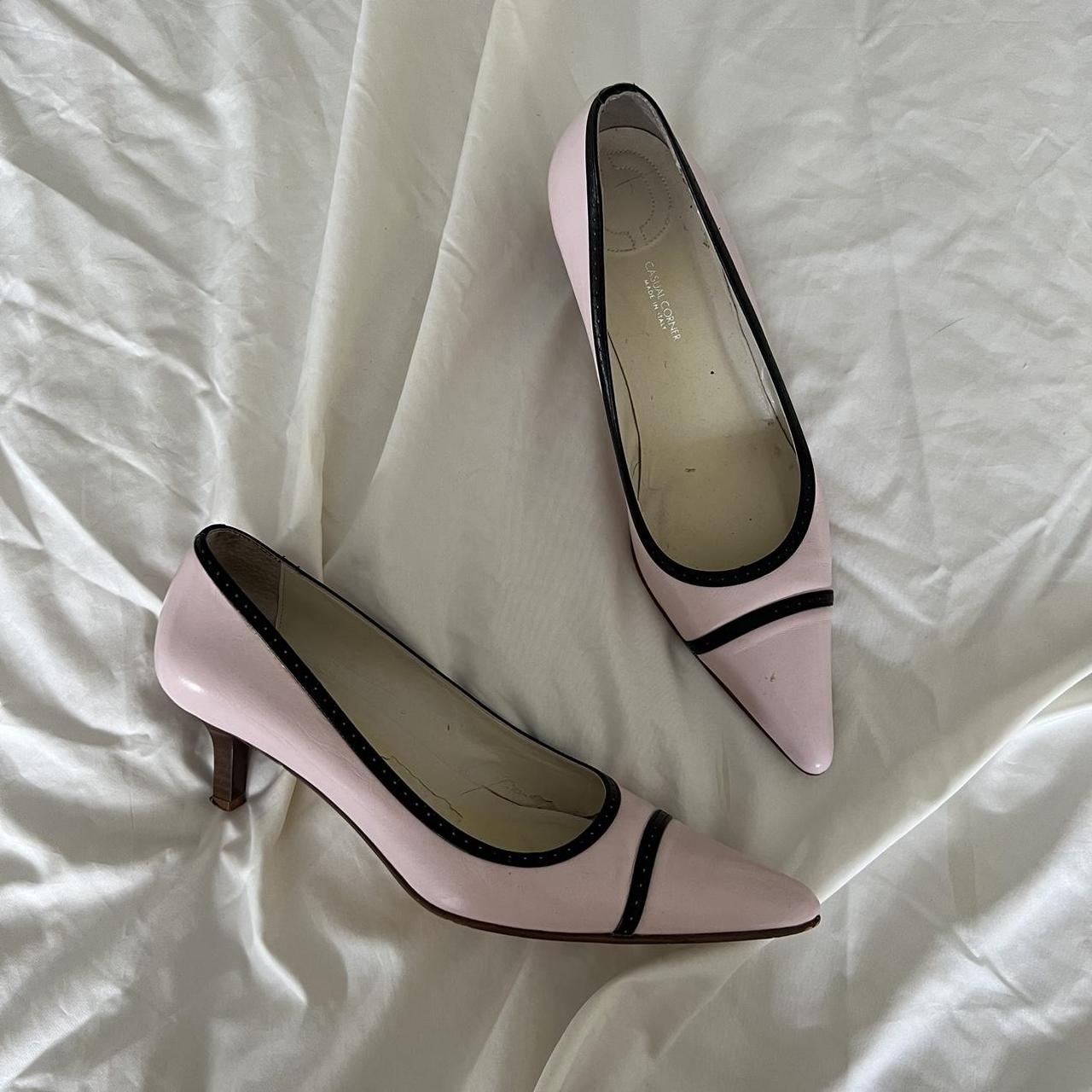 Pink retro heels This is very retro vibes! I... - Depop