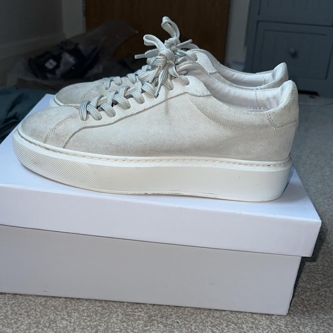 Arne suede trainers in grey Size - 8 Still in... - Depop