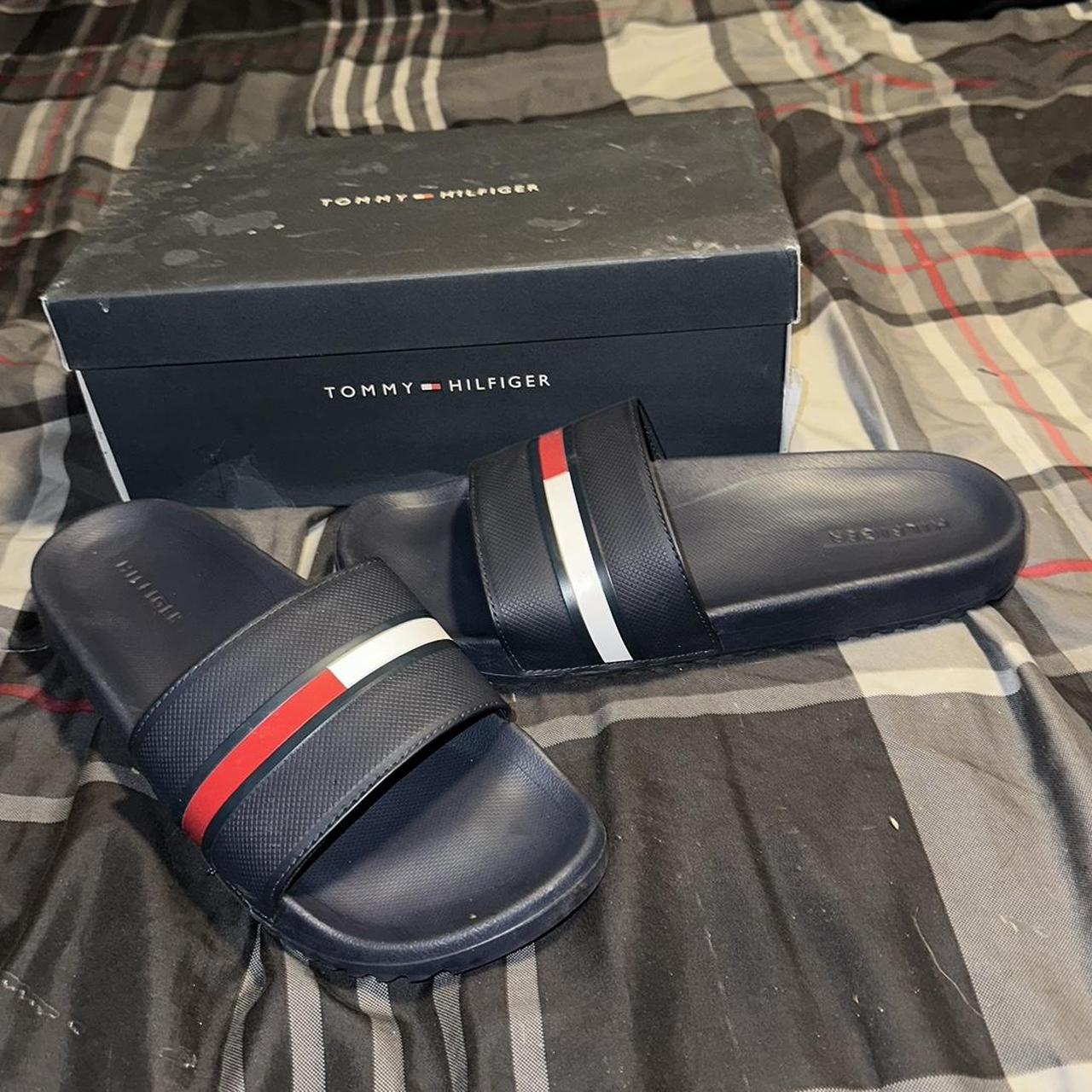 tommy hilfiger slides mens