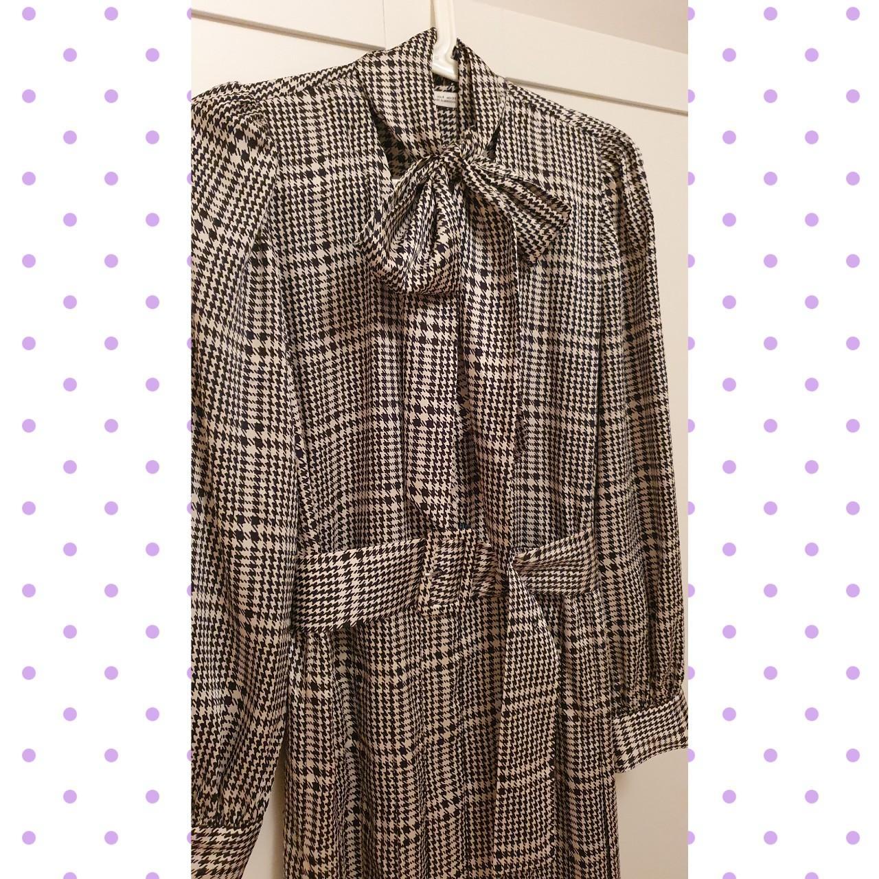 ZARA houndstooth print dress, midi length with... Depop