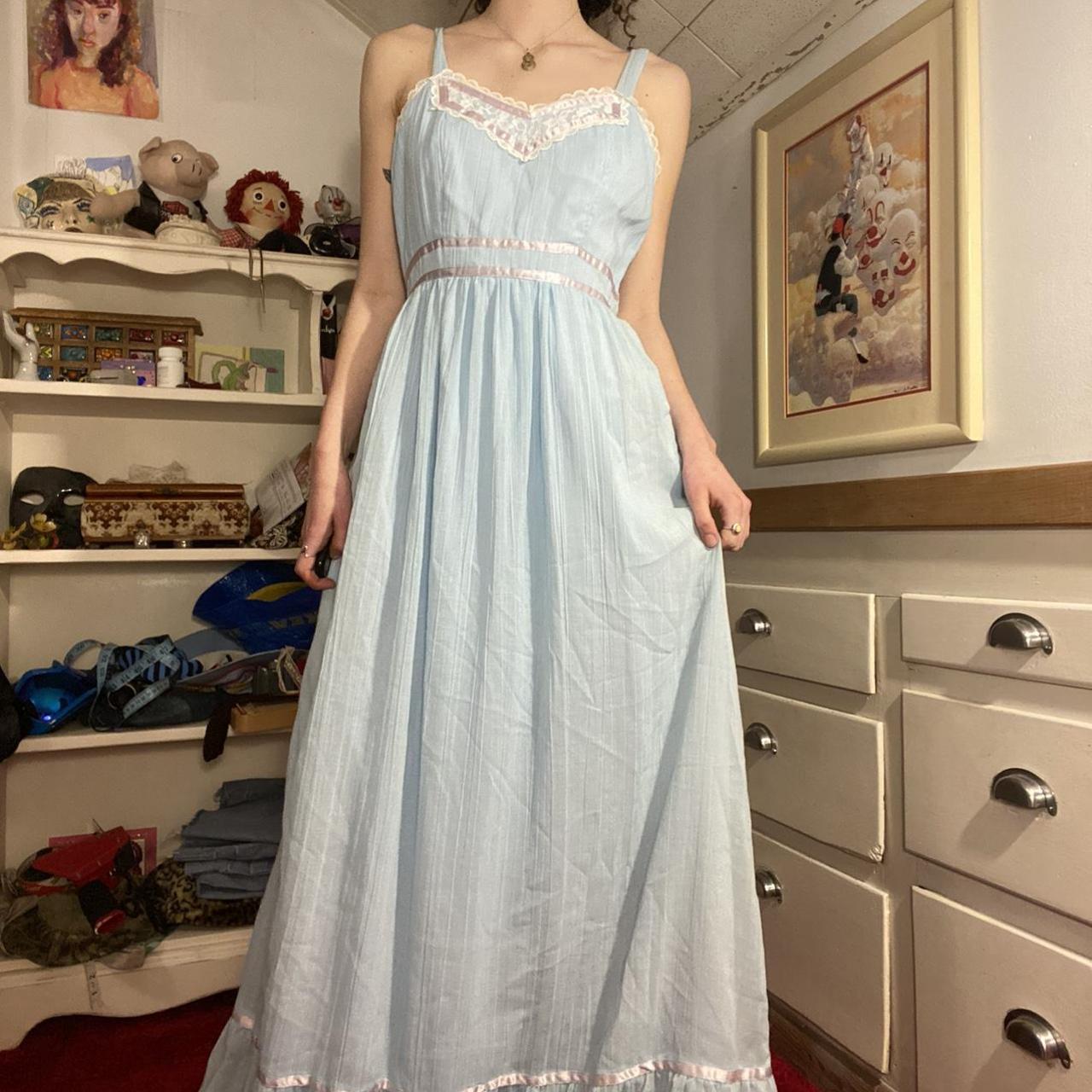 Gunne Sax Women's Blue Dress | Depop