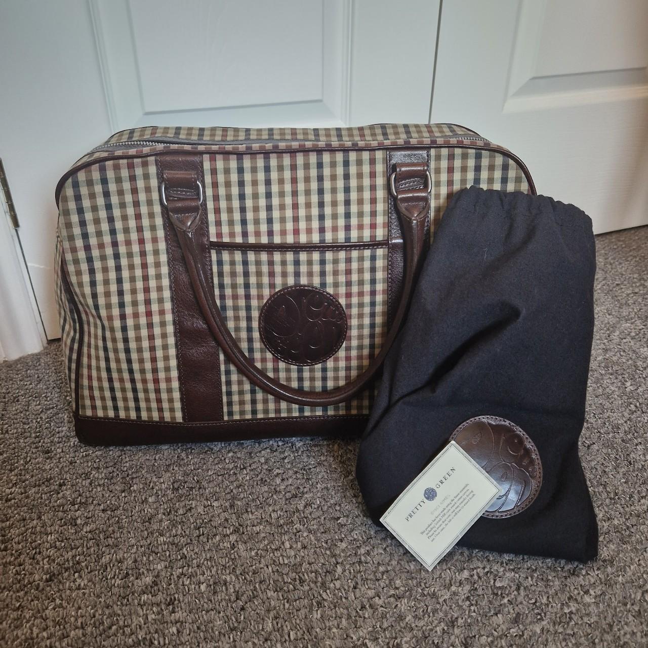 Pretty green cheap duffle bag