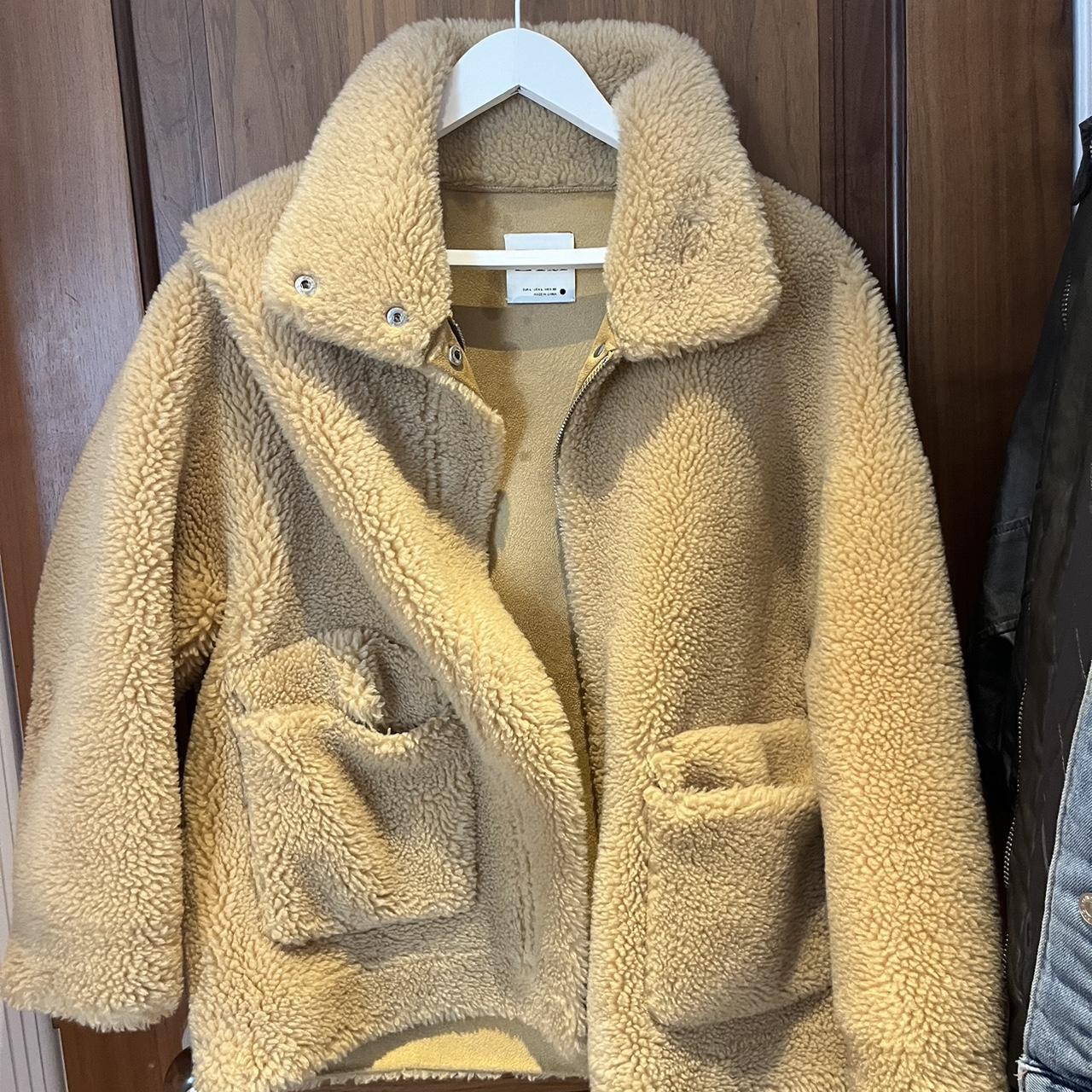 Sandwich red V cute, v soft perfect Depop