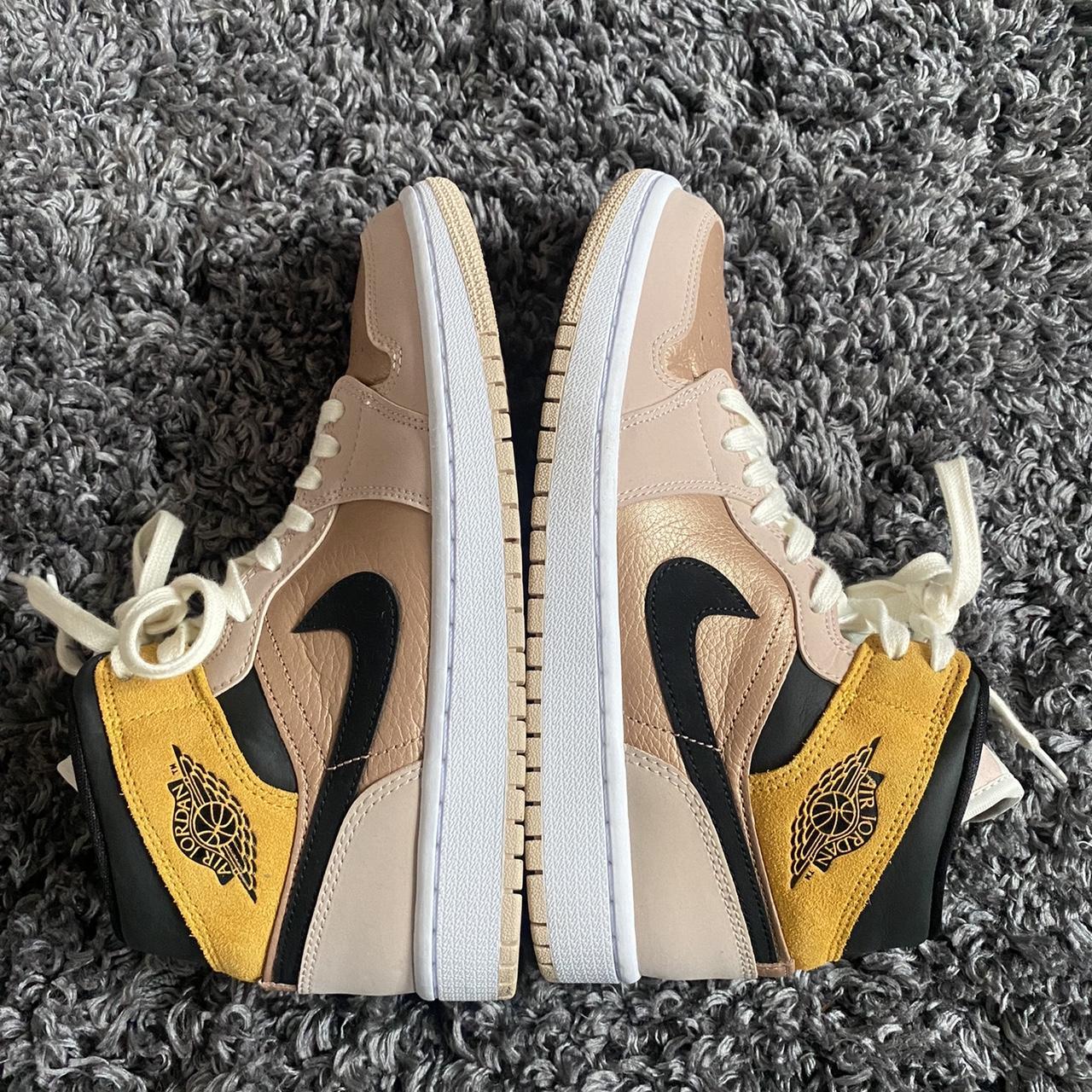 womens jordan 1 beige