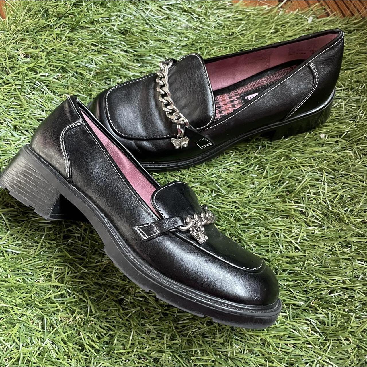 Y2K black loafers! FREE SHIPPING! Patent leather... - Depop