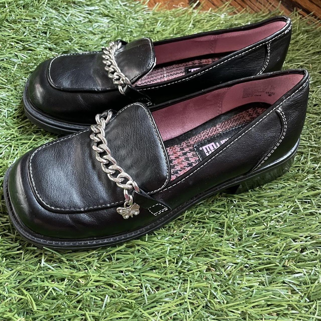 Y2K black loafers! FREE SHIPPING! Patent leather... - Depop