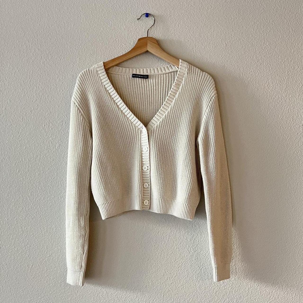 Brandy Melville Women's Cardigan | Depop