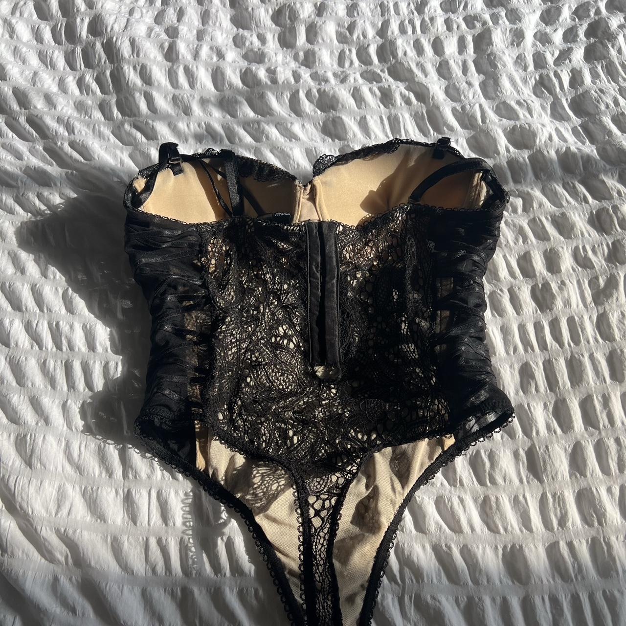 Windsor bodysuit built in bra Size Medium only Depop