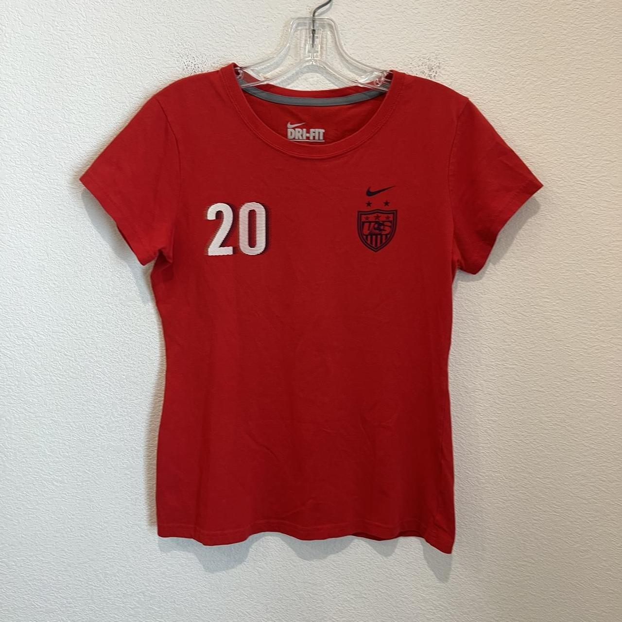 Abby Wambach shirt Women’s size M Red USA