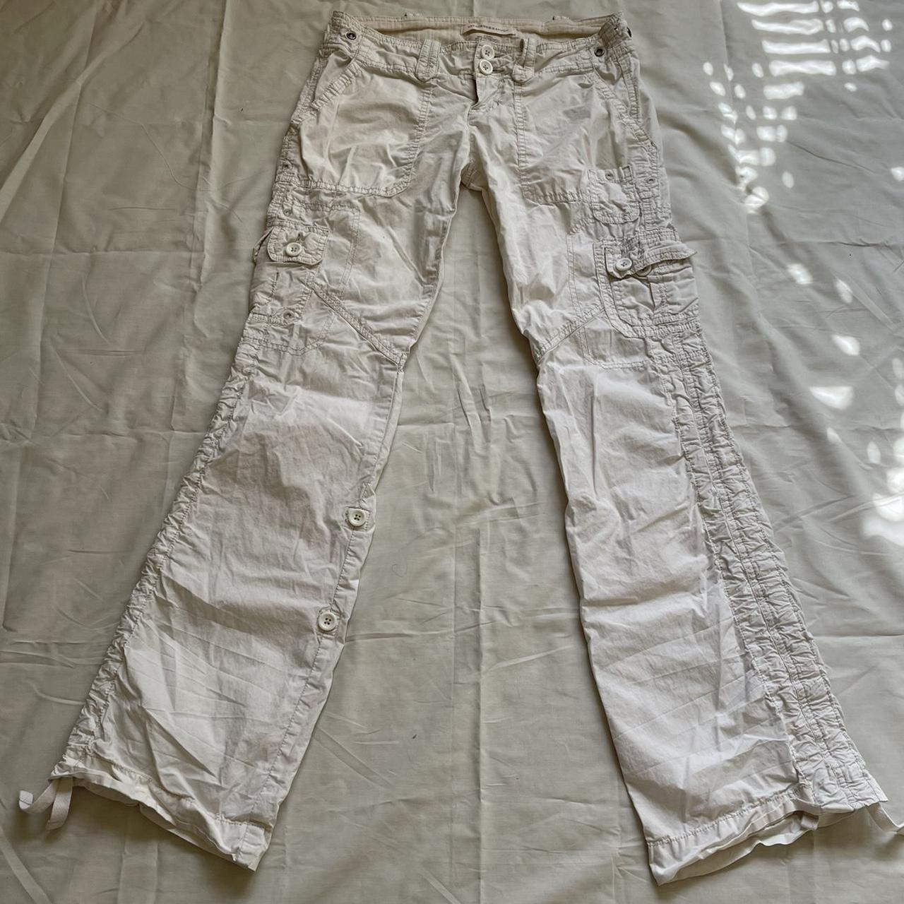 Abercrombie & Fitch Women's White and Cream Trousers | Depop