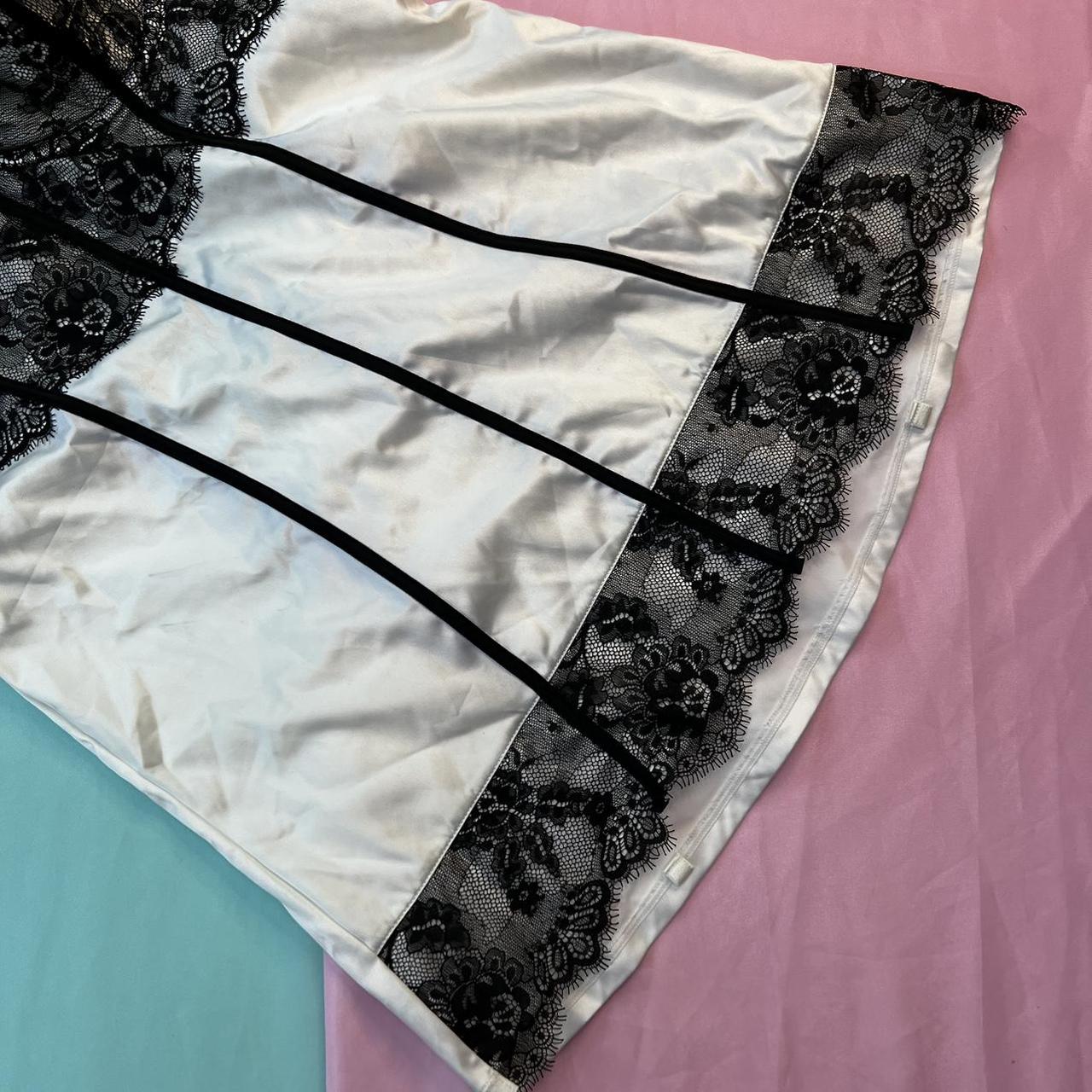 90s La Senza corset baby doll lingerie White & - Depop