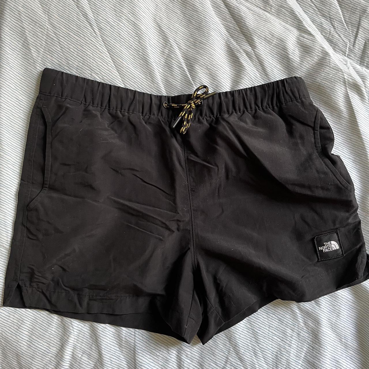The north face master of stone shorts in black, size... - Depop