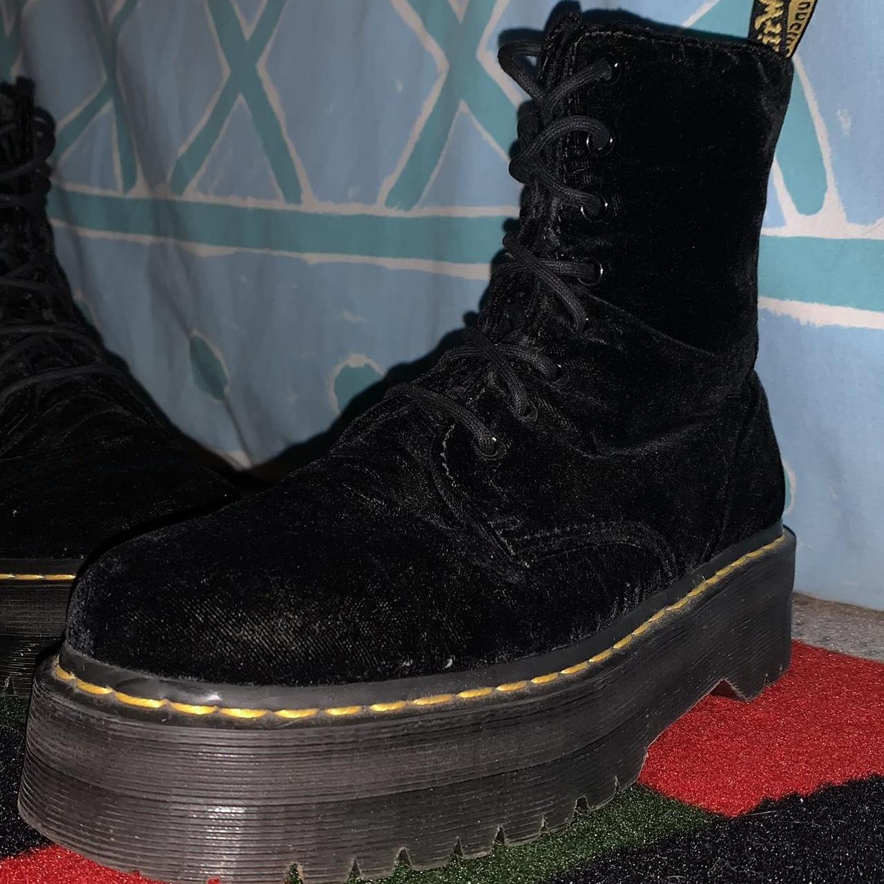 jadon dr martens velvet