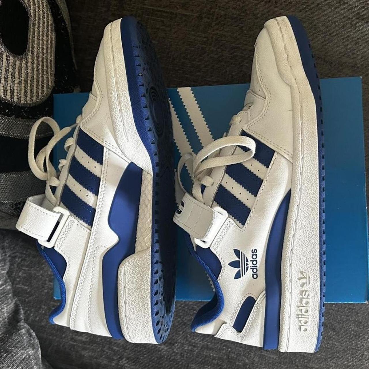 Adidas forum low shoes. Good as new, just don’t fit... - Depop
