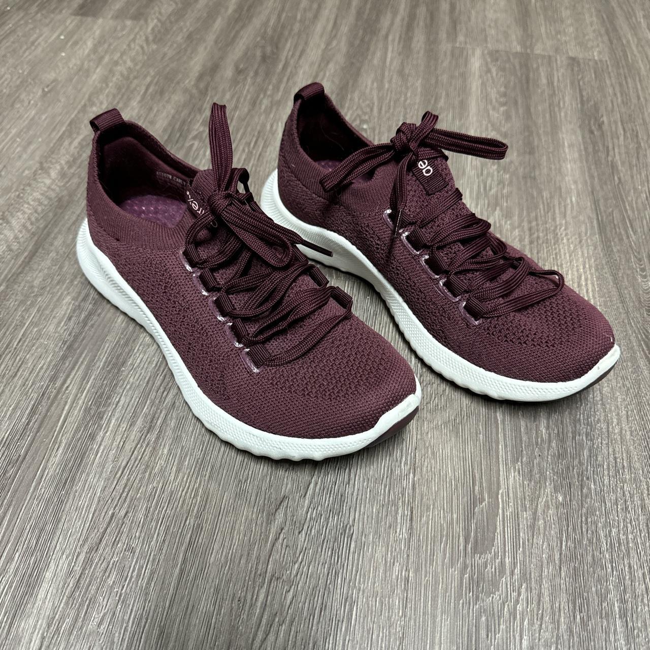 Aetrex Carly Arch Support Sneakers In Womens Size Depop 5053