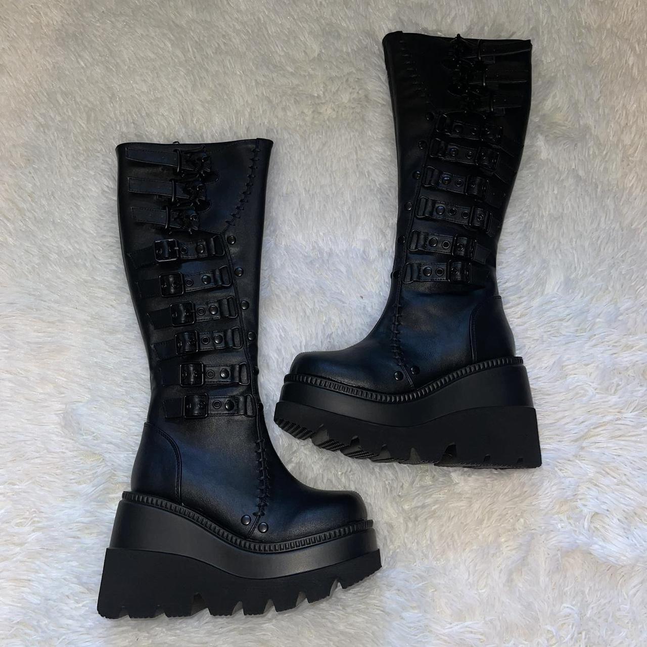 Demonia Shaker-232 Black Platform Boots 1/2