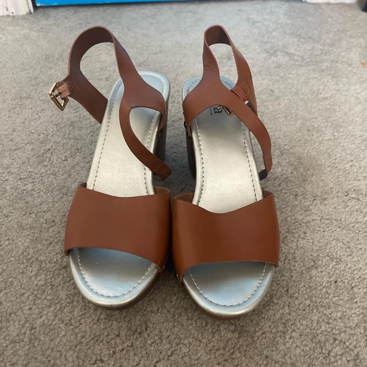 mamma mia style chunky heels. gorgeous brown heels... - Depop