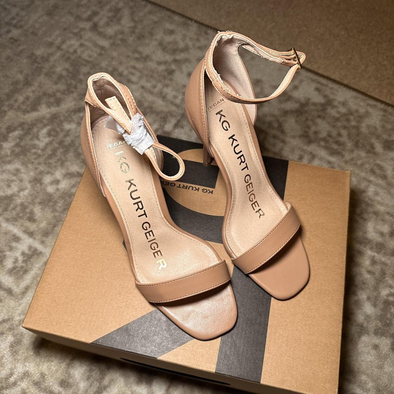 KG Kurt Geiger Nude Heels brand new with box