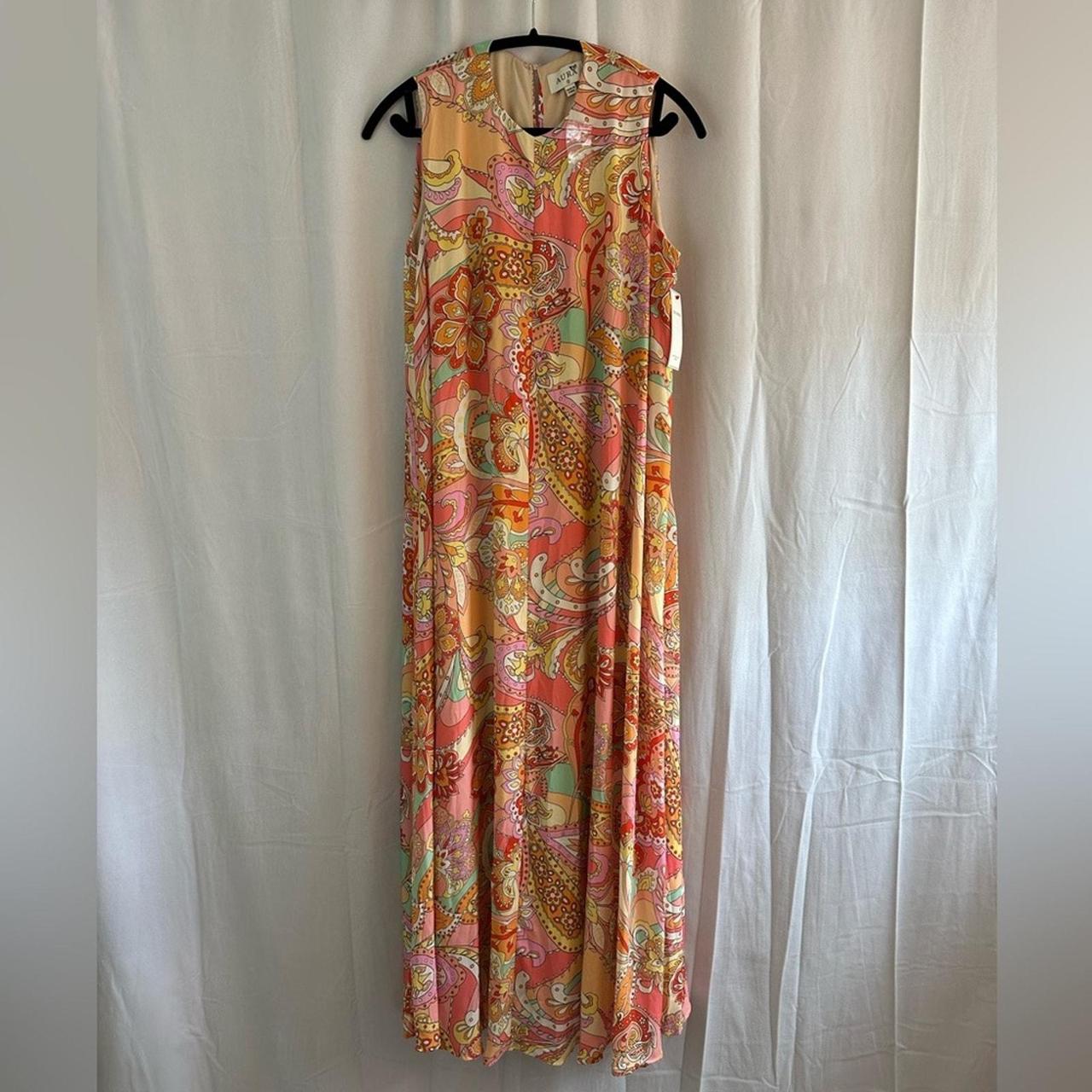 item listed by sisimarie11