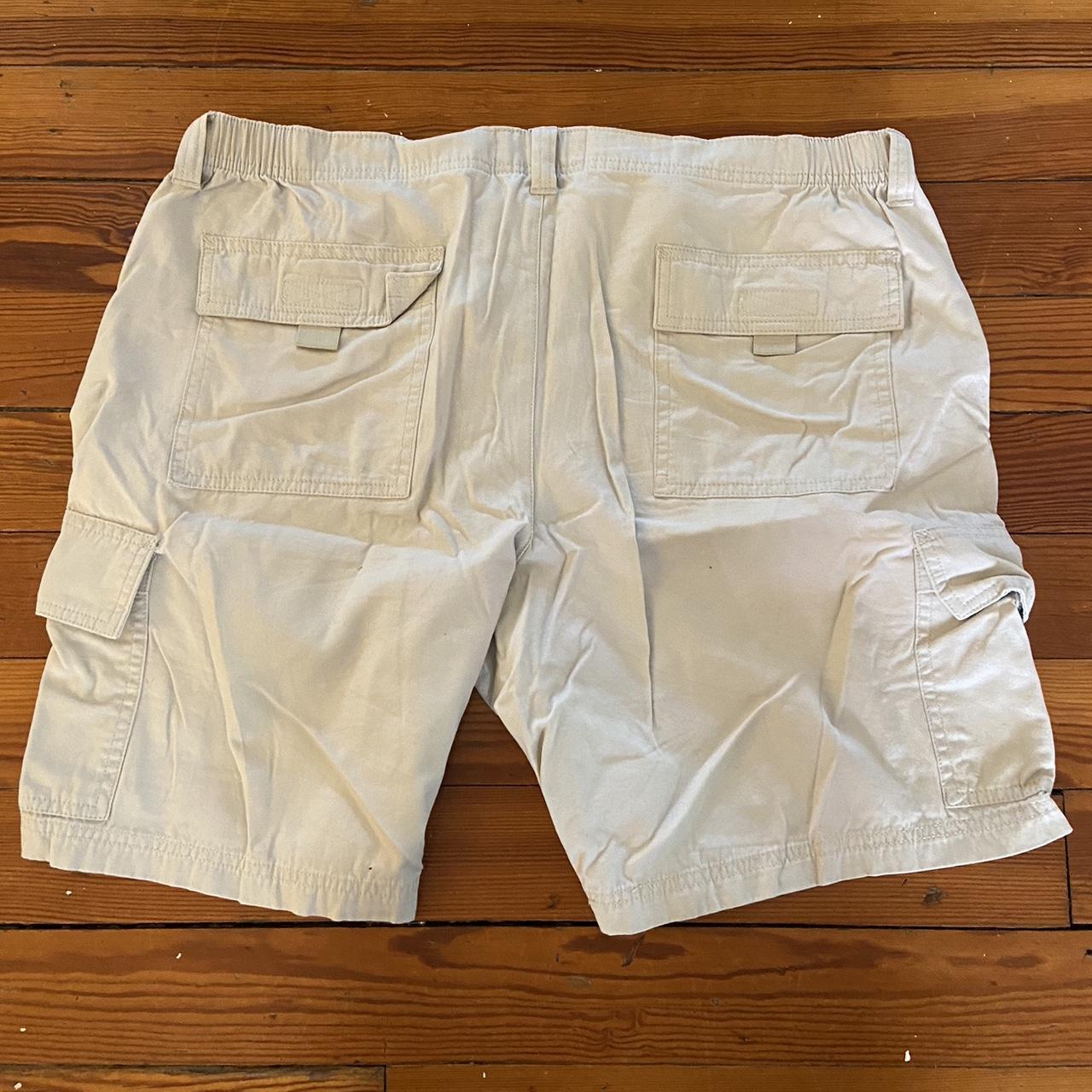 Redhead khaki fishing/hunting shorts. Size 36 - Depop