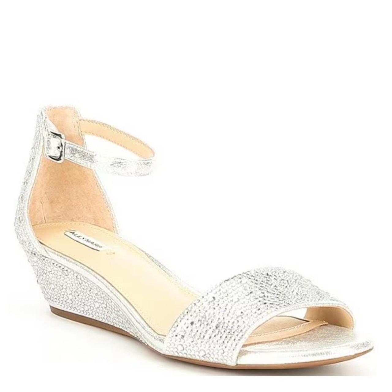 Alex marie wedge orders sandals