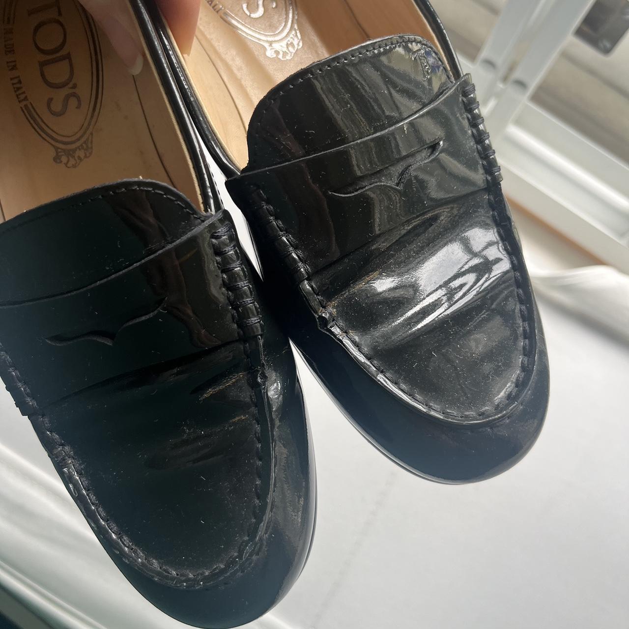 tods patent loafers