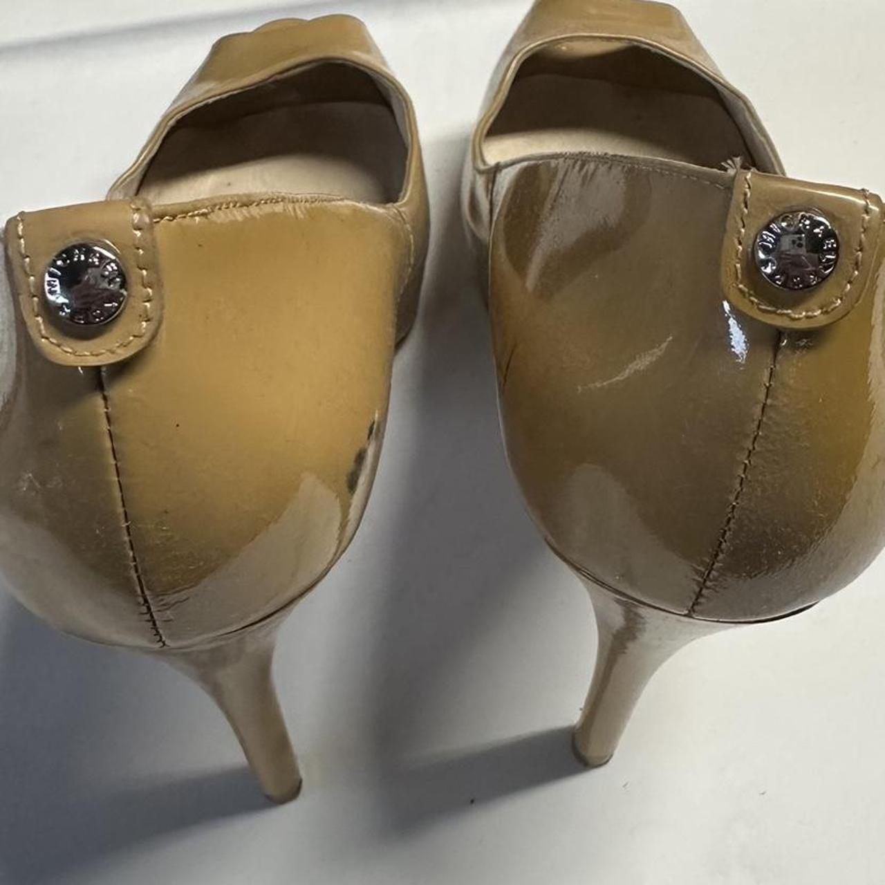 michael kors tan heels