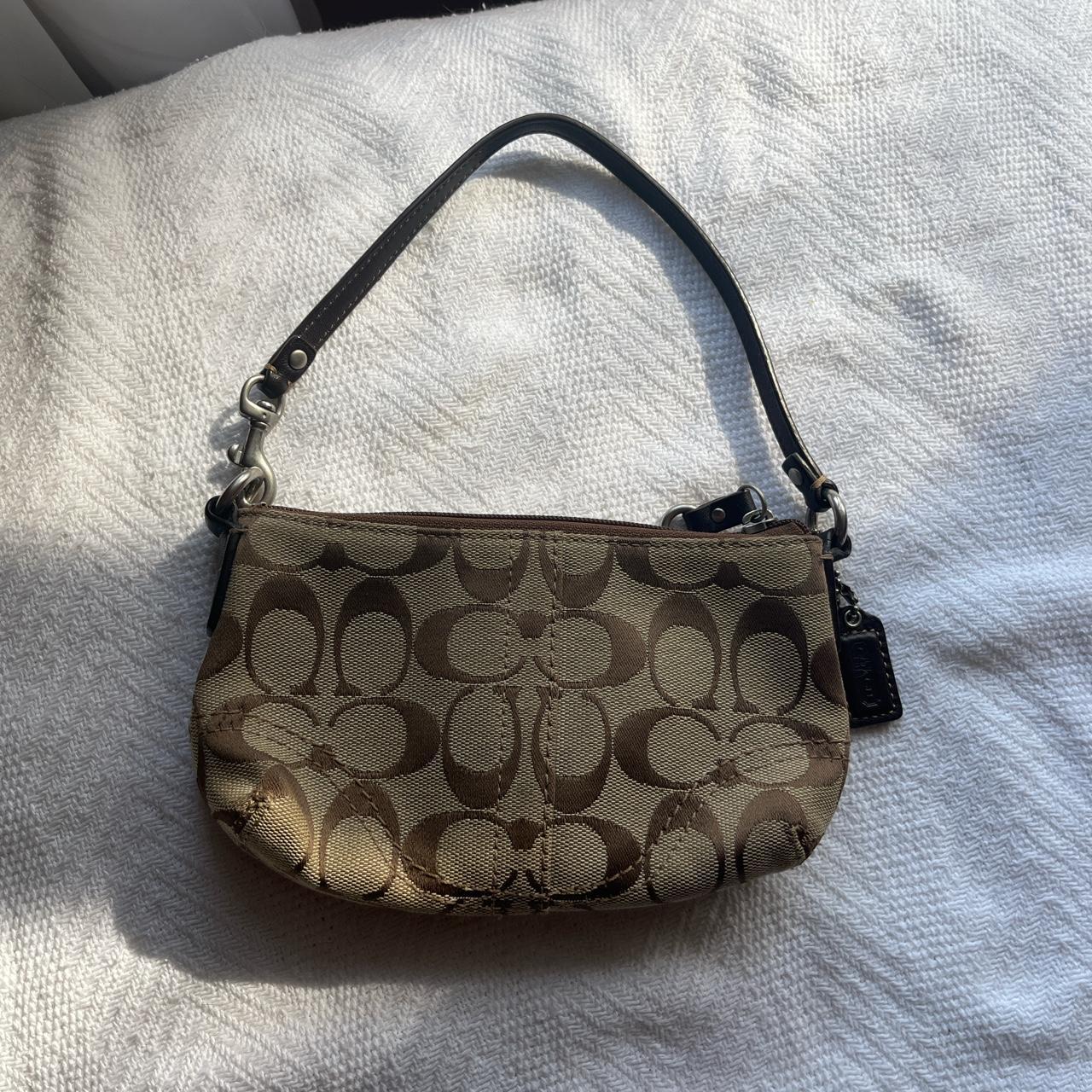 Coach Women's Brown and Cream Wallet-purses | Depop