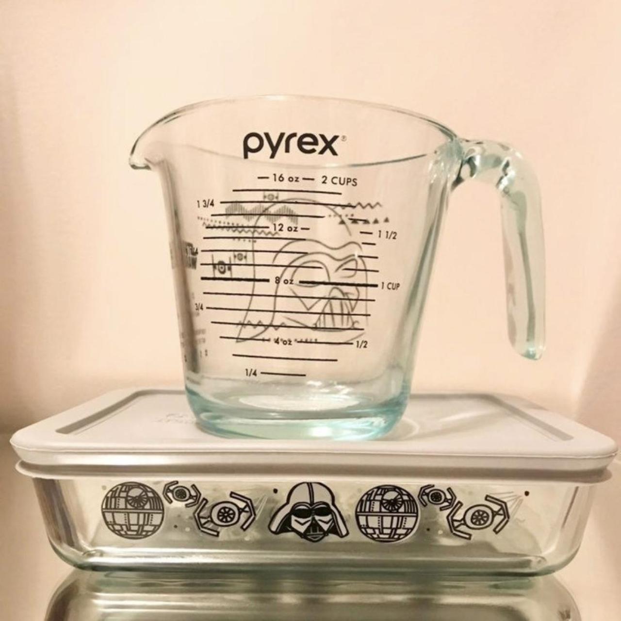 Pyrex Star Wars Darth Vader measuring cup 16 oz and - Depop