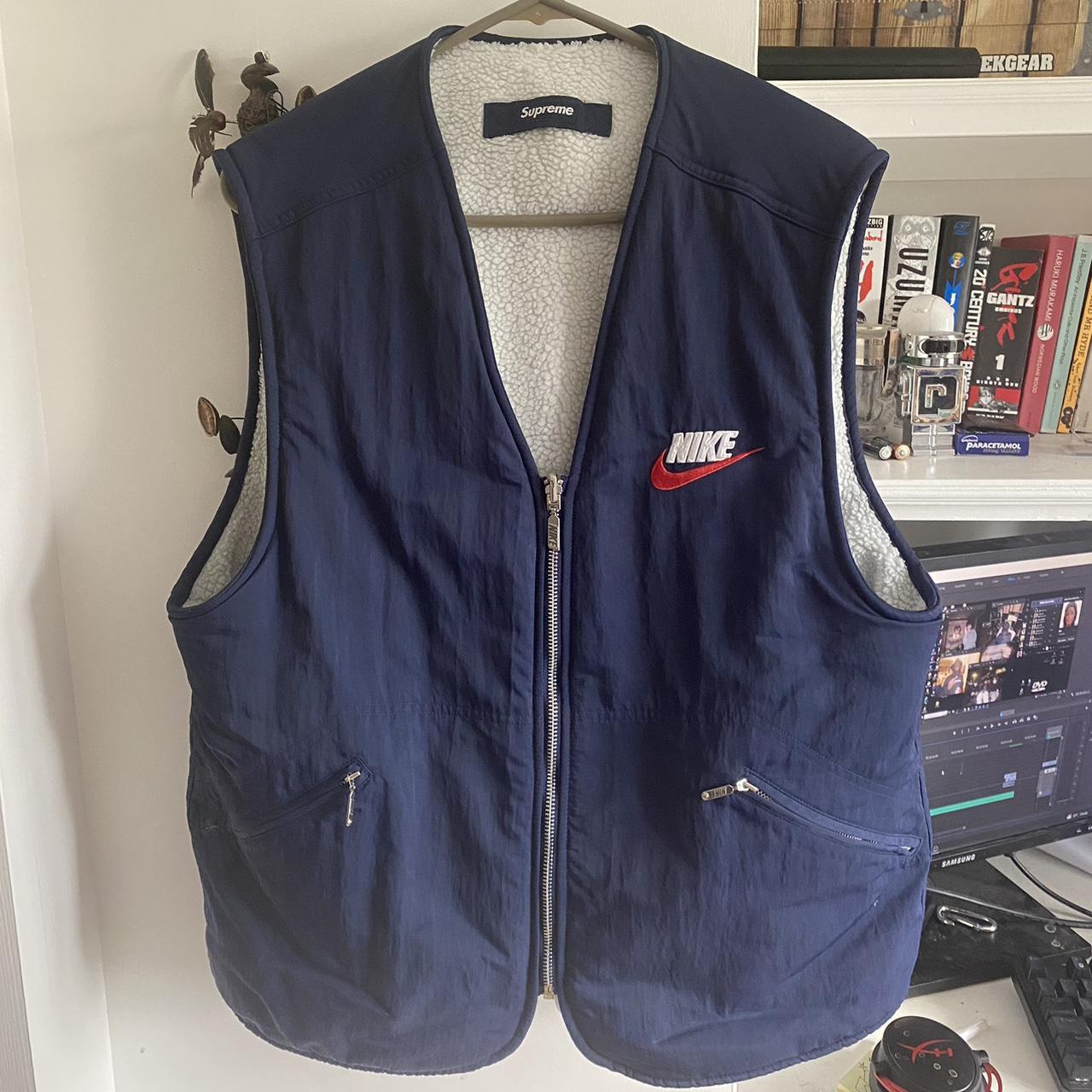 Supreme Nike Reversible Nylon Sherpa Vest Worn a... - Depop