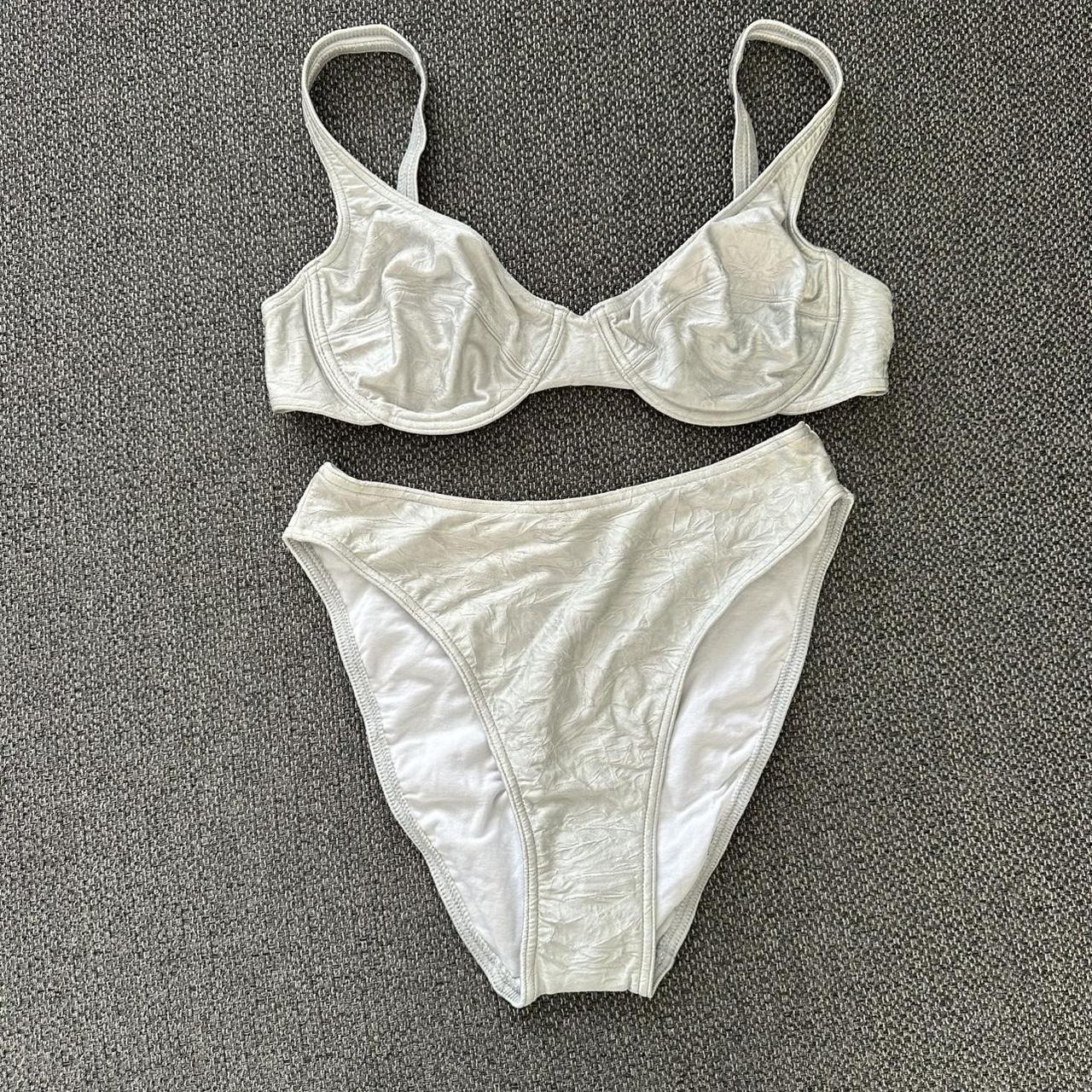 item listed by secondhandholly