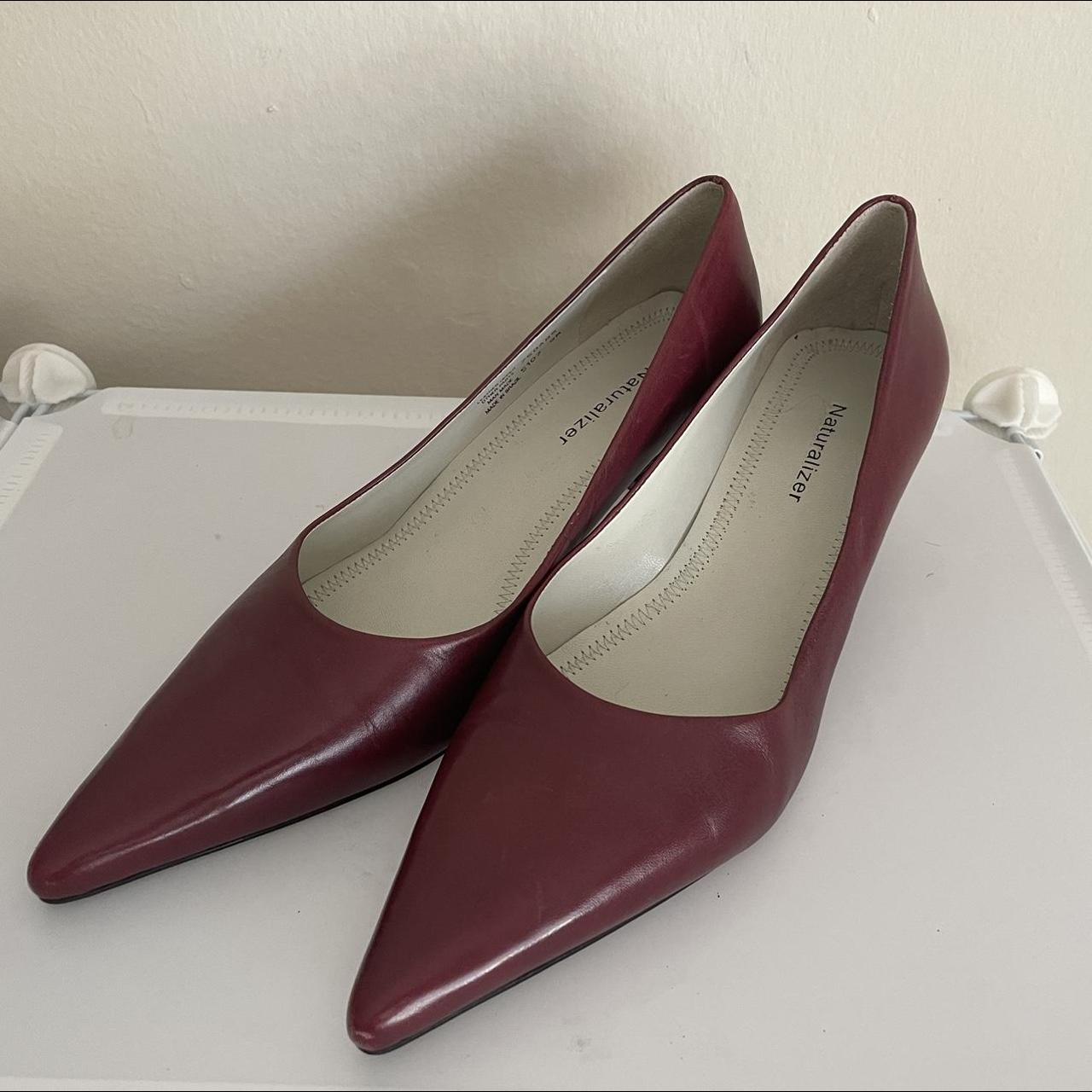 Naturalizer vintage pointed burgundy kitten heels in... - Depop