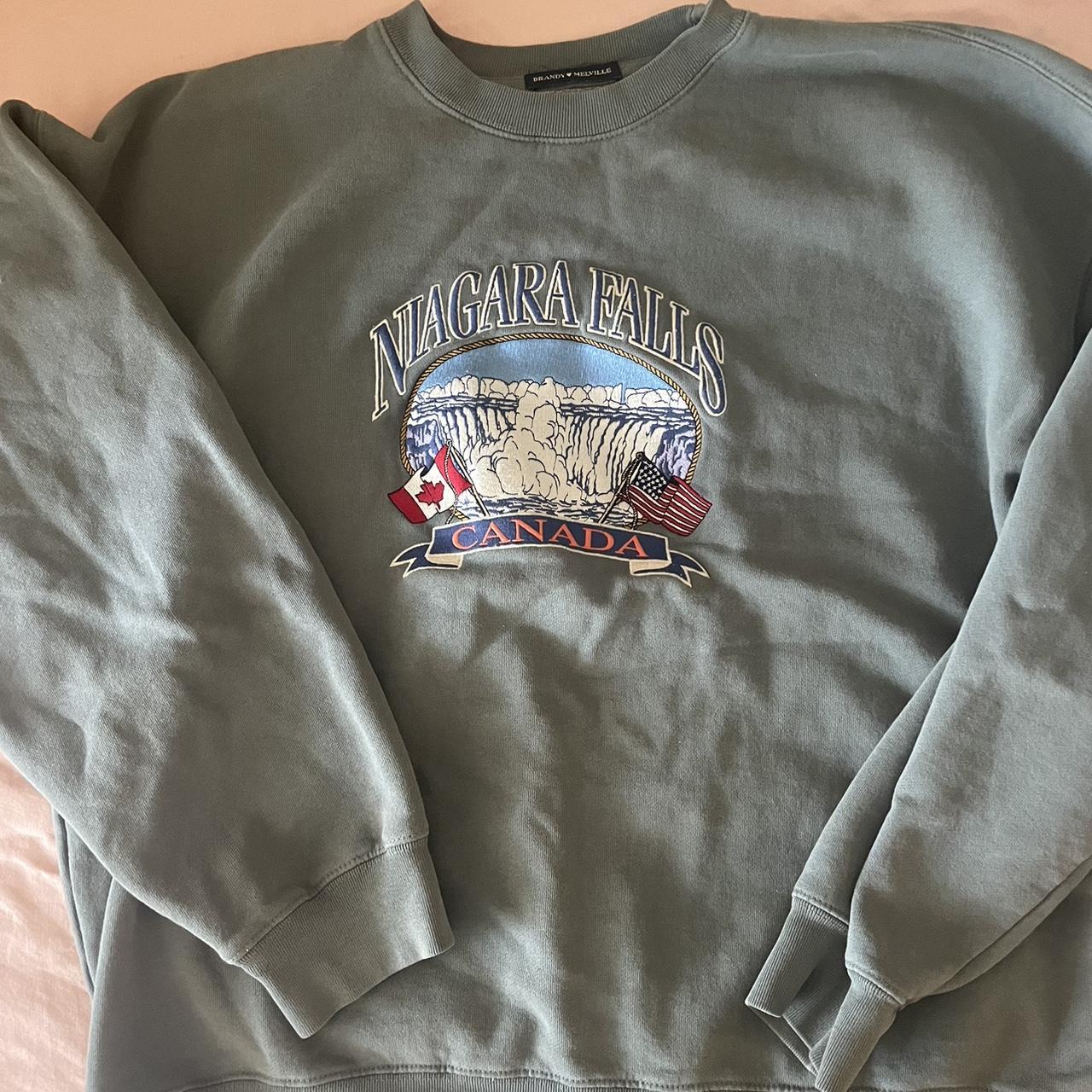 Brandy Melville Women's Sweatshirt Depop